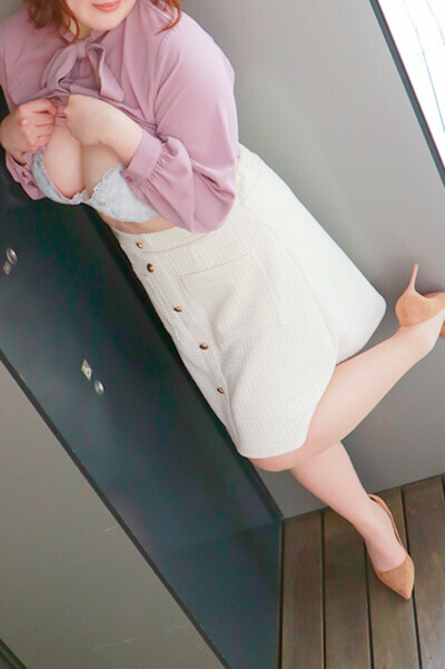 0408fbbb2151f74a5d1be2479101288f.jpg